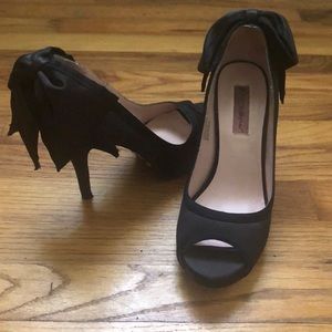 Betsey Johnson Satin Peep-Toe Pumps (size 8.5)